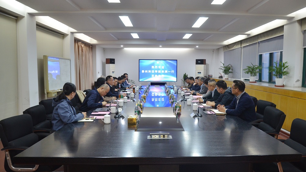 11月，漯河理工大学襄阳科技学院.JPG